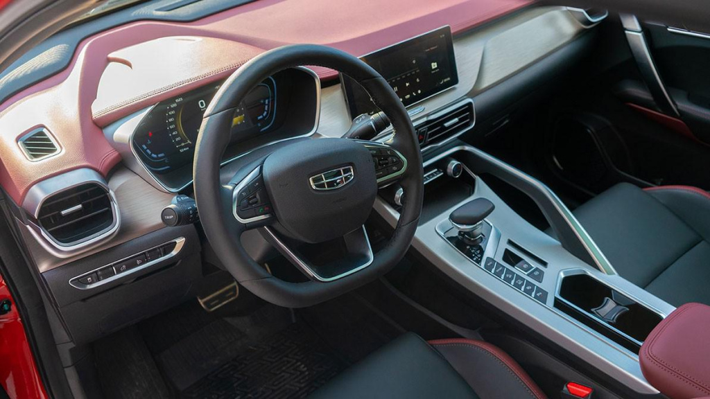 Geely Coolray 2024 интерьер Geely Coolray салон