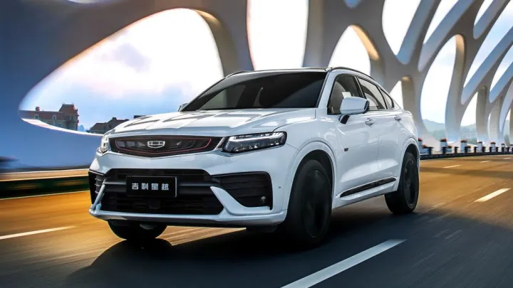 Geely Tugella поставили в ряд с Lamborghini, Bugatti и Aston Martin